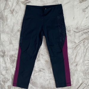 Cropped Athletic Leggings